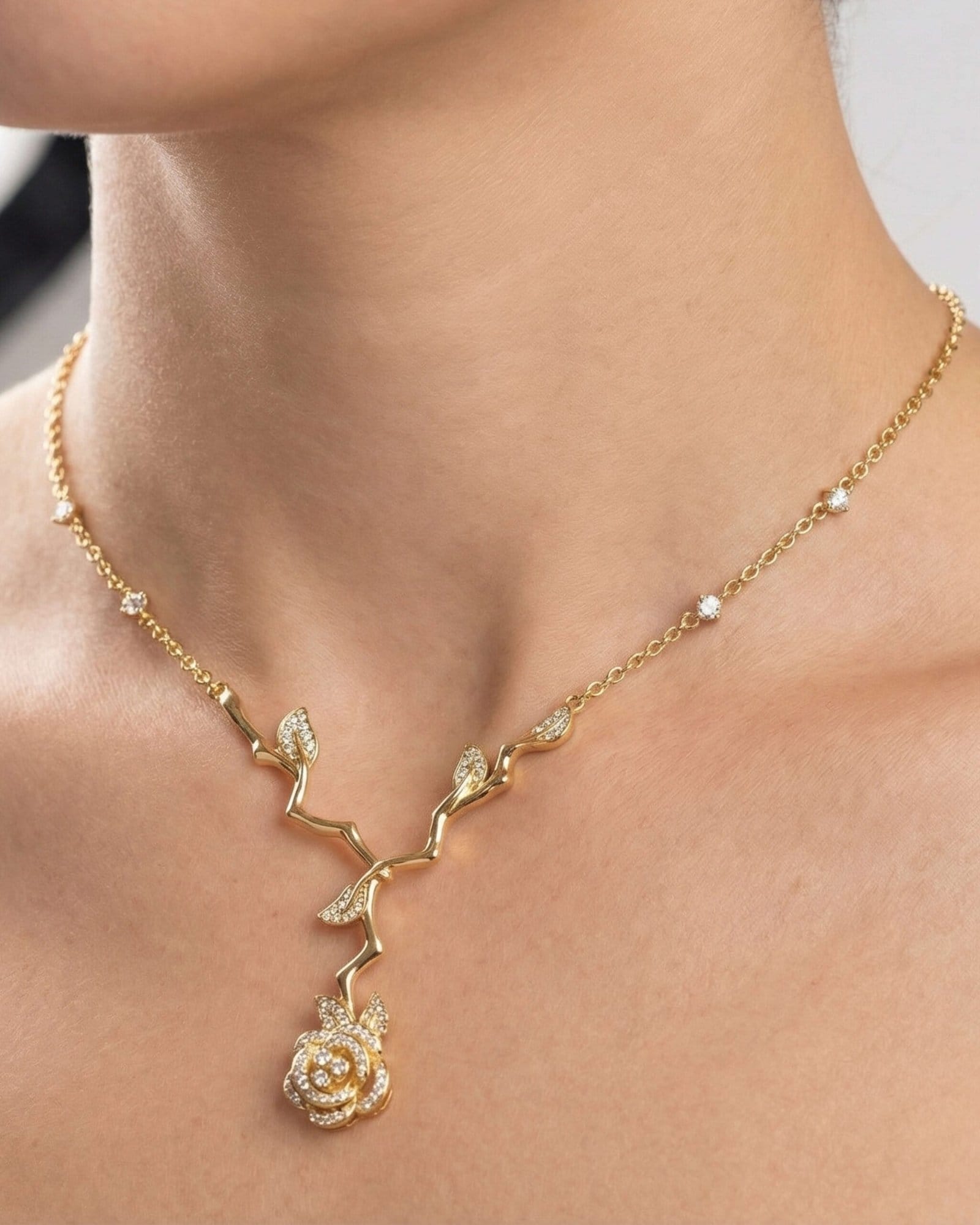 Dior Rose necklace - Image 3