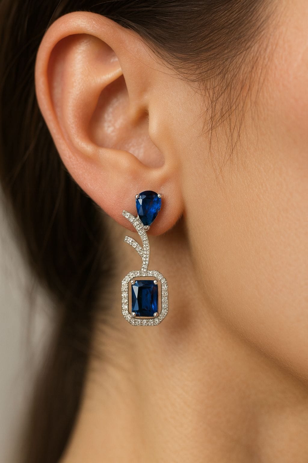 Sapphire Elegance Diamond Necklace - Image 3