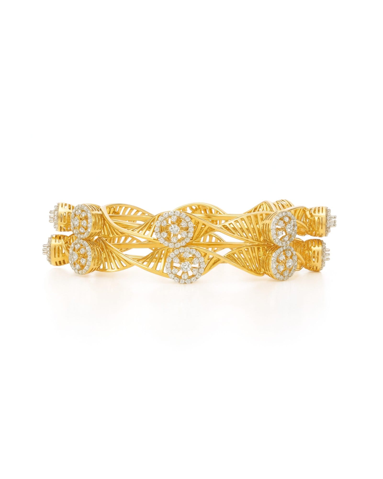 Oval Halo Lattice Royale Bangles