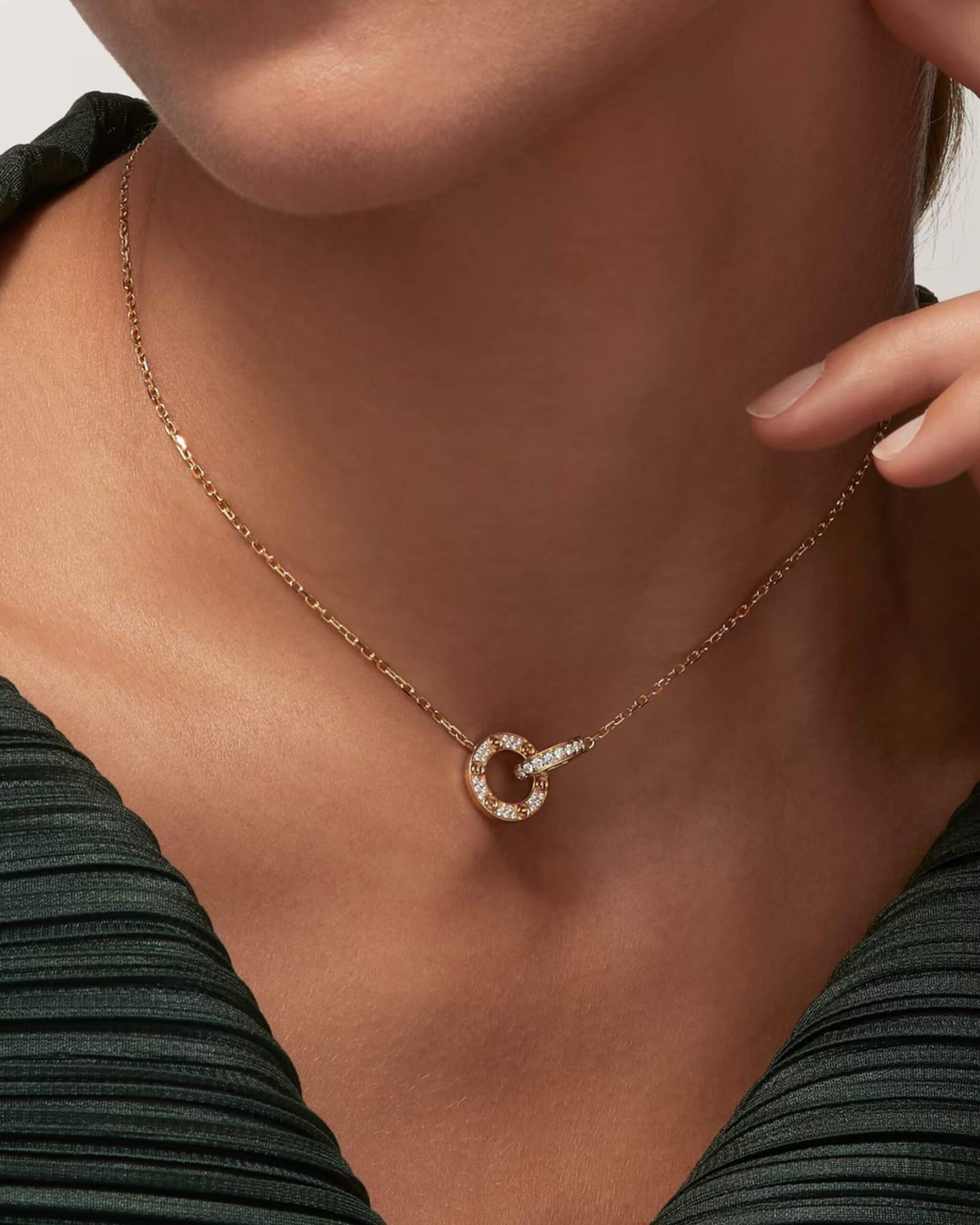 LOVE pendant, paved - Image 2